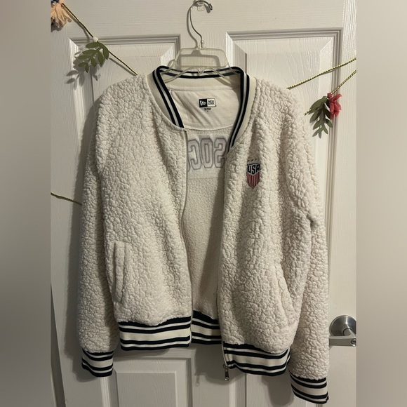 Women's 5th & Ocean by New Era White USWNT Sherpa Full-Zip Jacket - M - Picture 3 of 6
